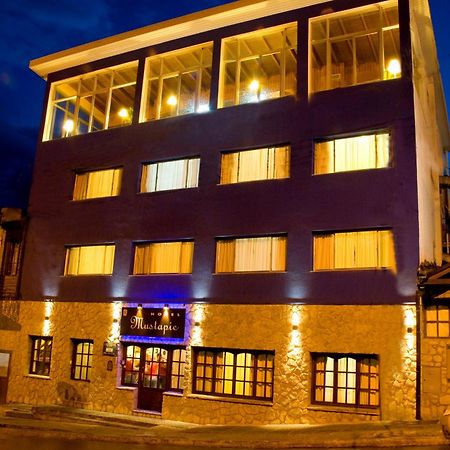 Hotel Mustapic Ushuaia Exteriör bild