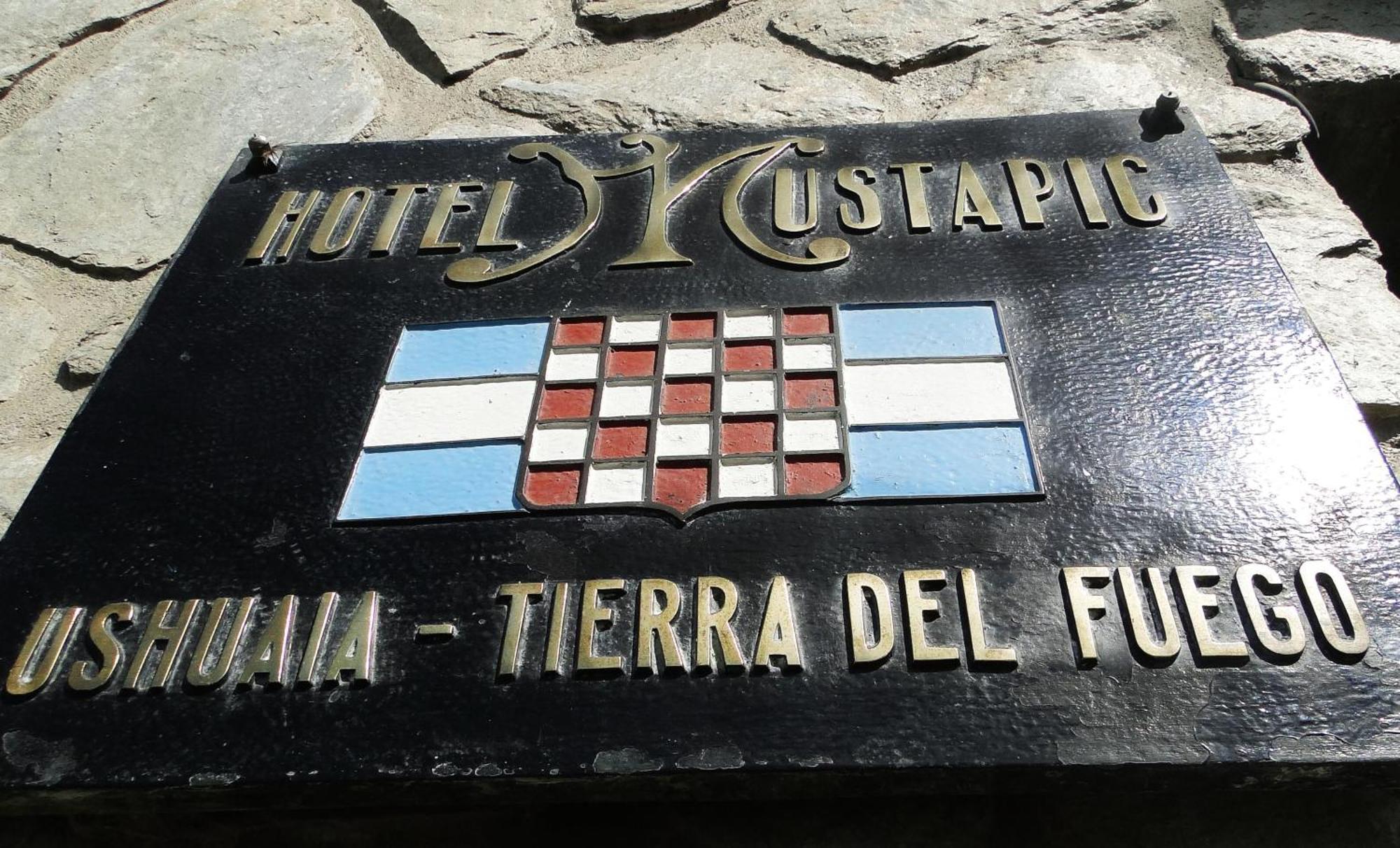 Hotel Mustapic Ushuaia Exteriör bild