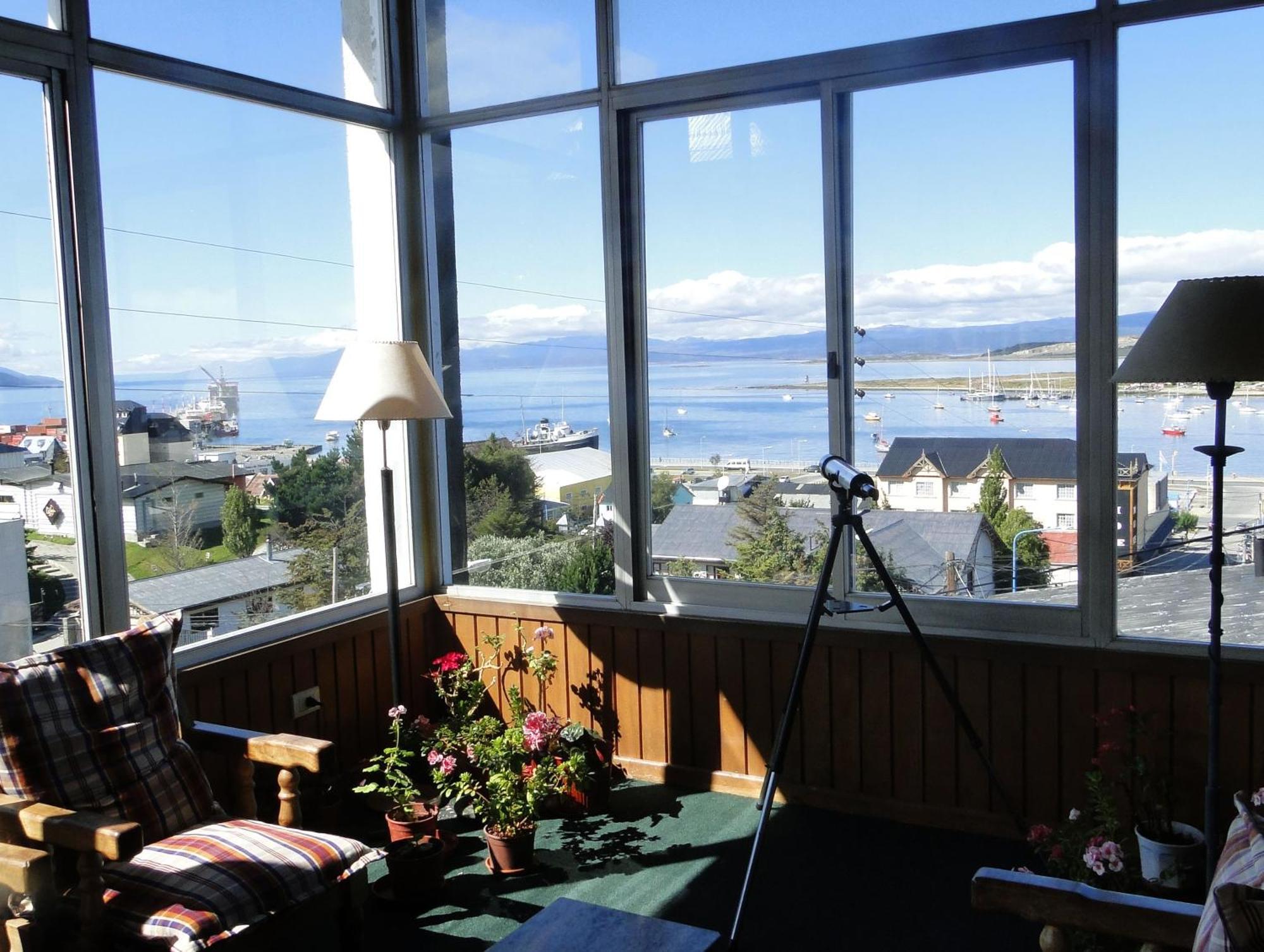 Hotel Mustapic Ushuaia Exteriör bild